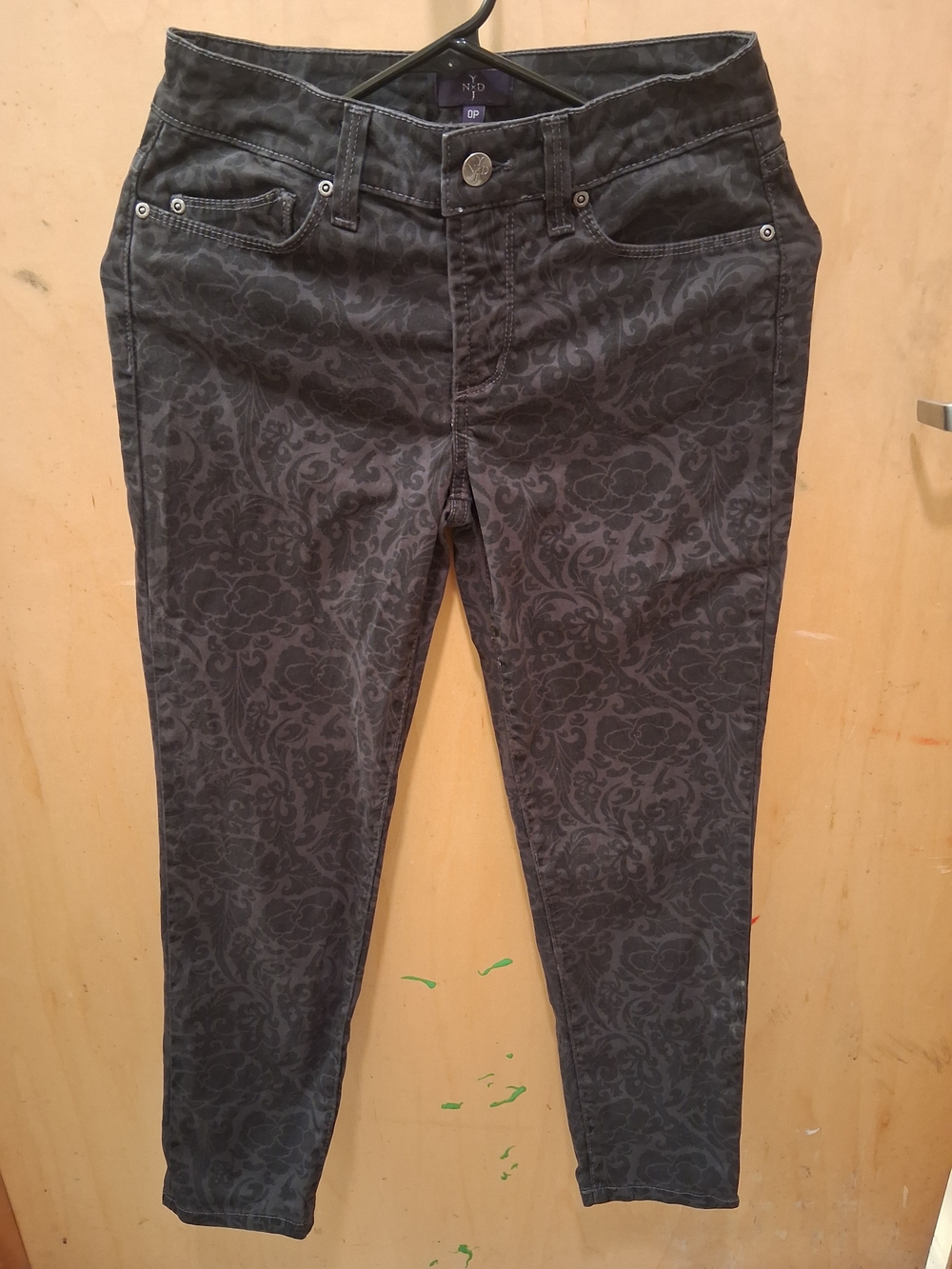 NYDJ Black Floral-Patterned Jeans